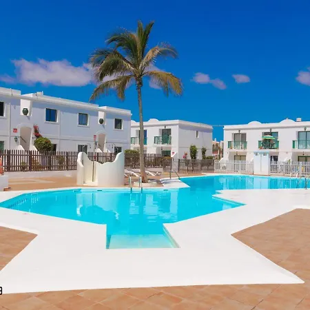 Golden Sunset Pool View By Irent Fuerteventura *